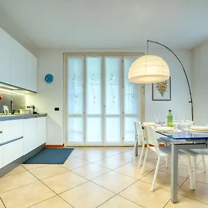 https://caseospitali-casa-indaco-bilocale-con-ampio-giardino.it-lombardy.com